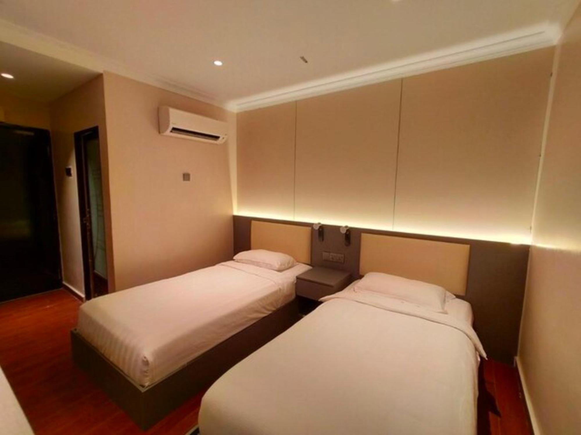 Super Oyo 998 Queen City Hotel Georgetown Luaran gambar