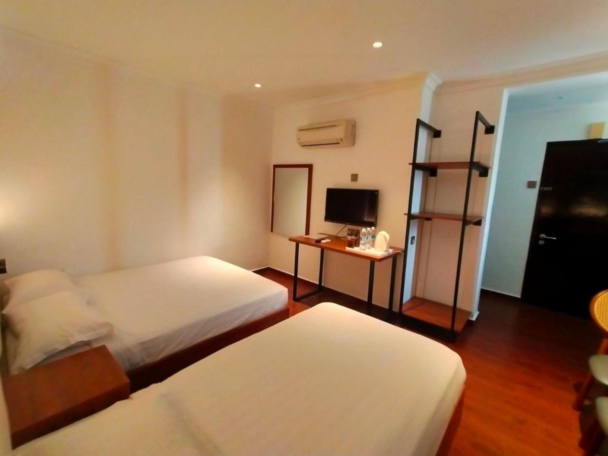 Super Oyo 998 Queen City Hotel Georgetown Luaran gambar