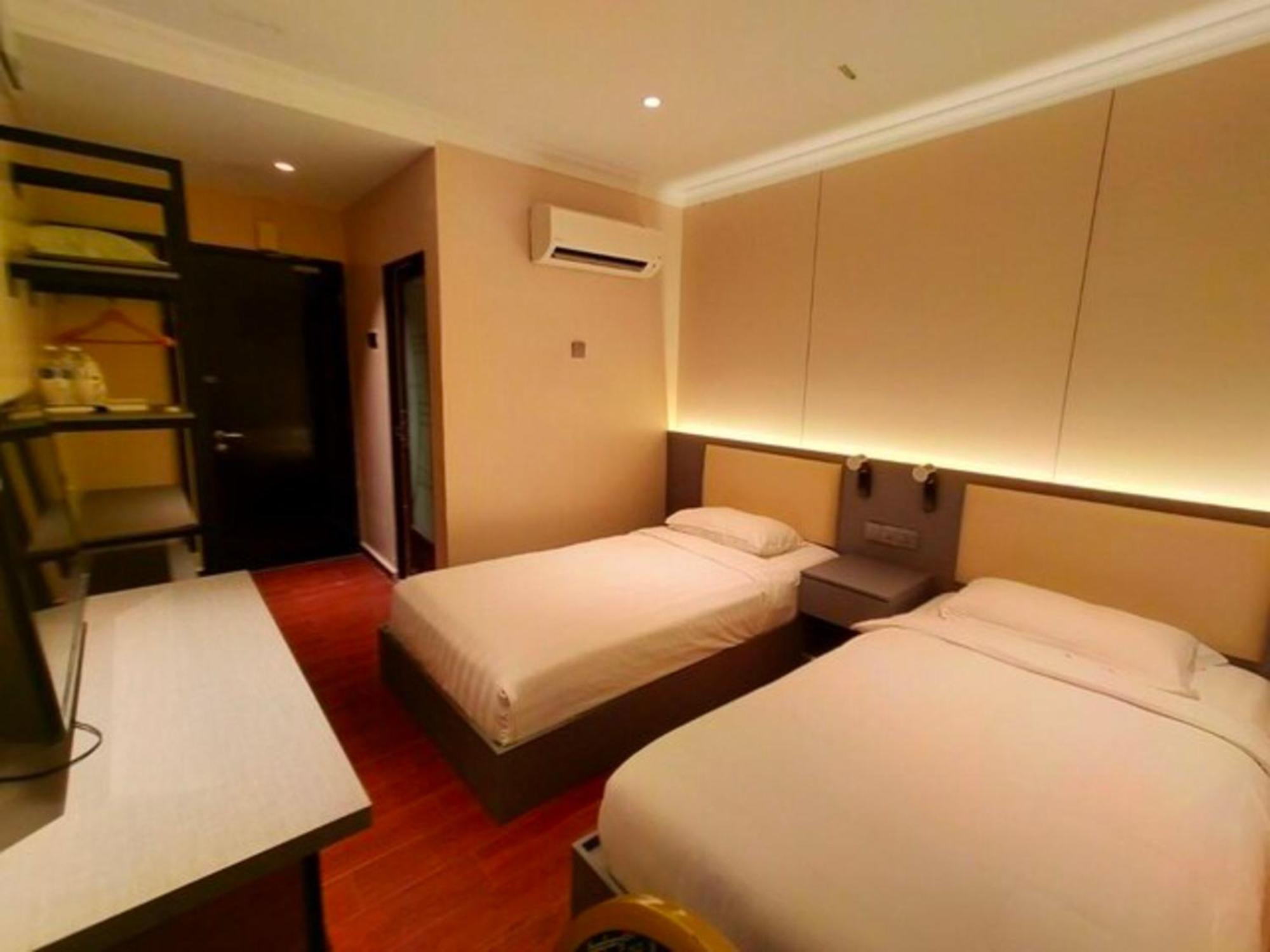 Super Oyo 998 Queen City Hotel Georgetown Luaran gambar